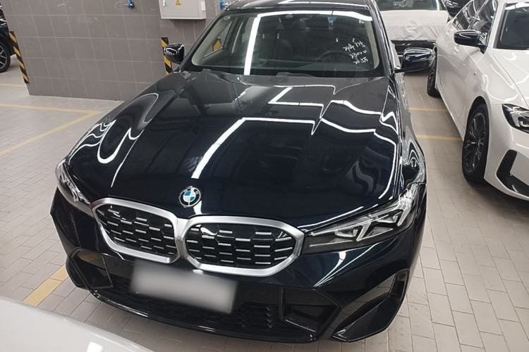 BMW 325Li 2024 — 2