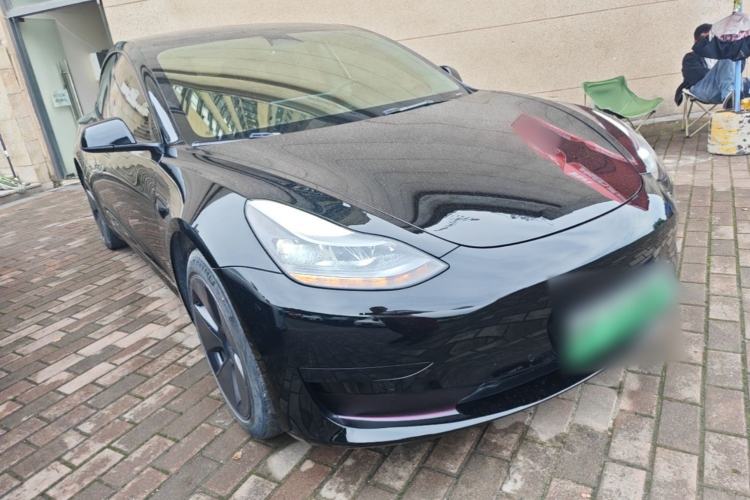 Tesla Model 3 2022 — 3