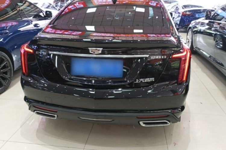 Cadillac CT5 2024 — 5