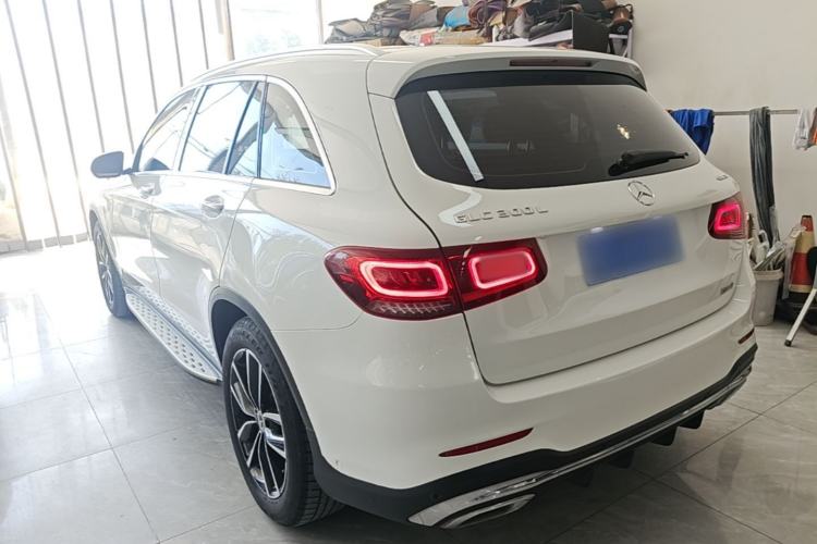 Mercedes-Benz GLC 300 L 2020 — фото 4