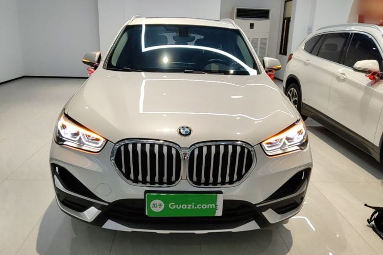 BMW X1 2022 — фото 2