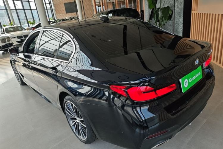 BMW 530Li 2023 — 4