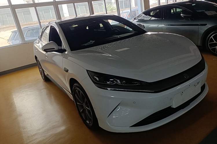 BYD Qin L 2025 — фото 3