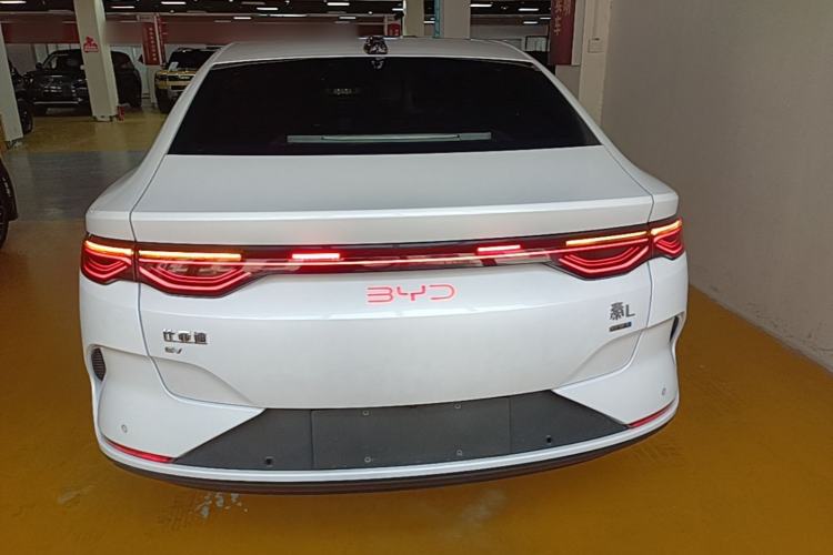 BYD Qin L 2025 — фото 5