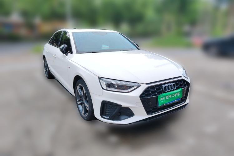 Audi A4 2022 — 3