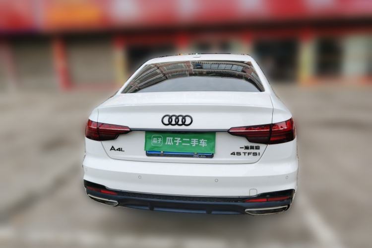 Audi A4 2022 — 5