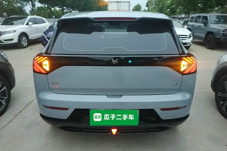 Arcfox T1 2025 — 5