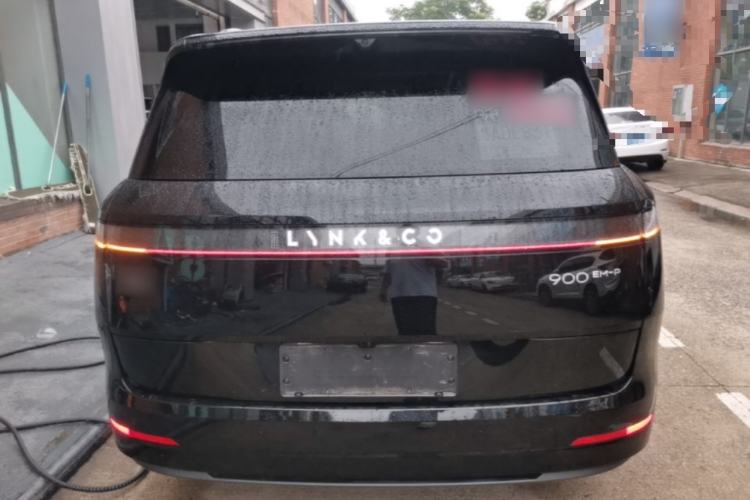 Lynk & Co 900 2025 — 5