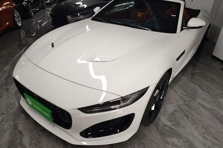 Jaguar f type 2024 — фото 1