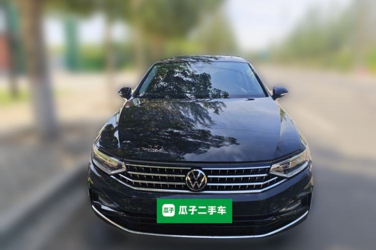 Volkswagen Magotan 2023 — 2