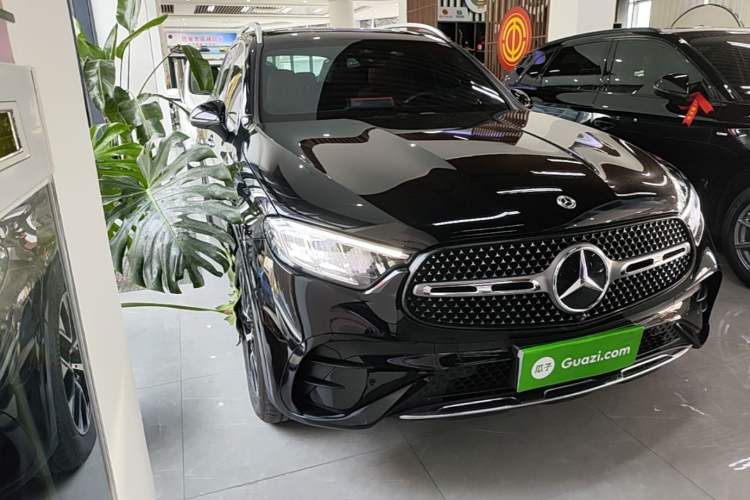 Mercedes-Benz GLC 260 L 2023 — 3