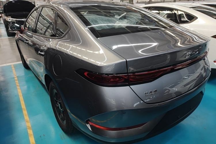 BYD Qin Plus 2025 — фото 4