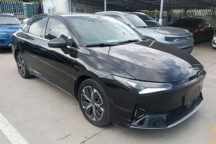 XPeng P5 2021 — 3