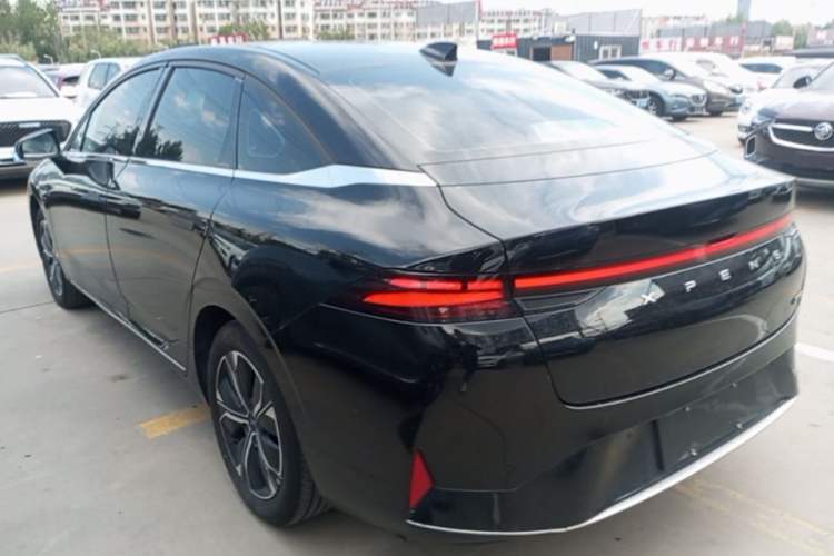 XPeng P5 2021 — 4