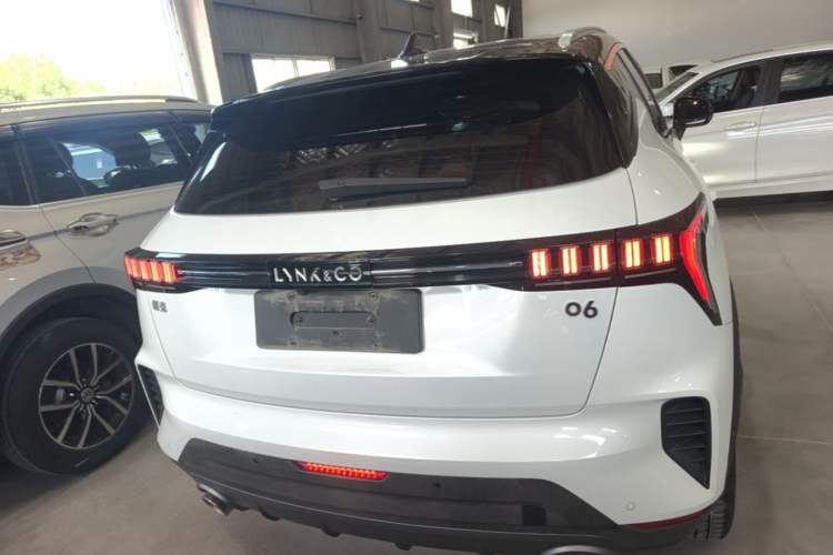 Lynk & Co 06 2020 — 5
