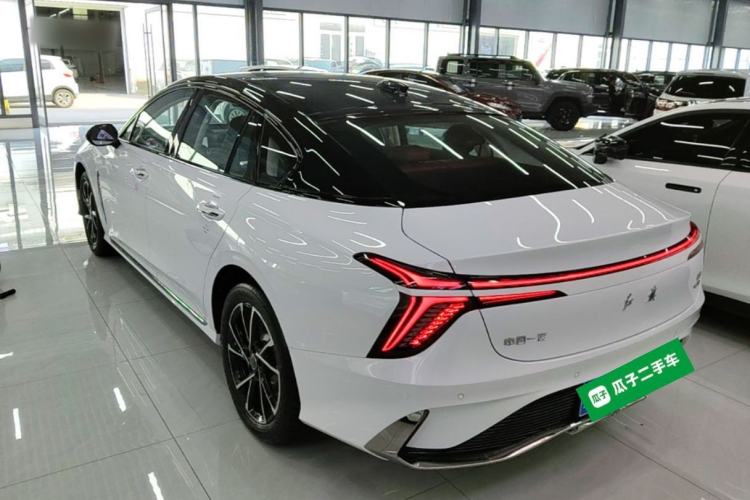 Hongqi H6 2025 — 4
