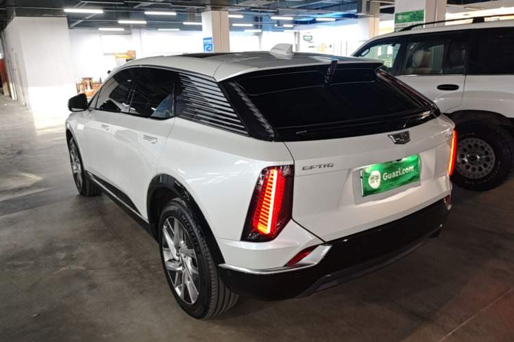 Cadillac OPTIQ 2024 — 4