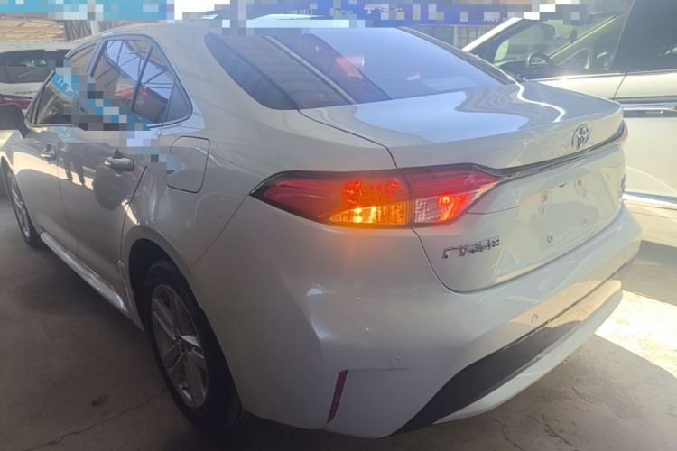 Toyota Corolla 2021 — 4