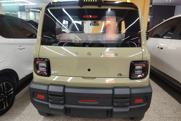 Geely Panda 2025 — 5