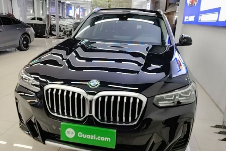 BMW X3 2023 — 2