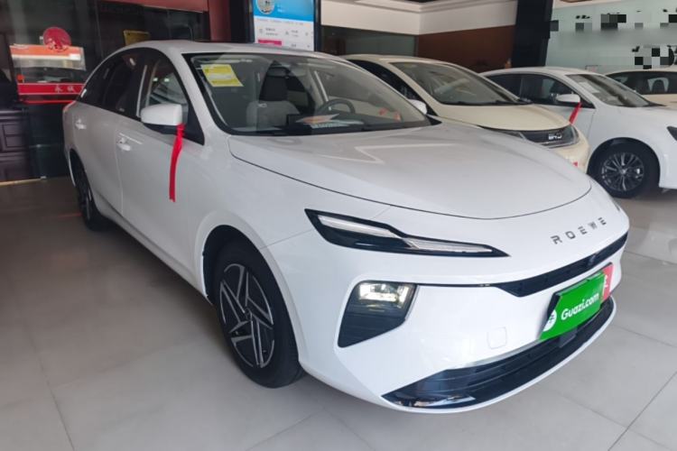 Roewe D6 2025 — 3