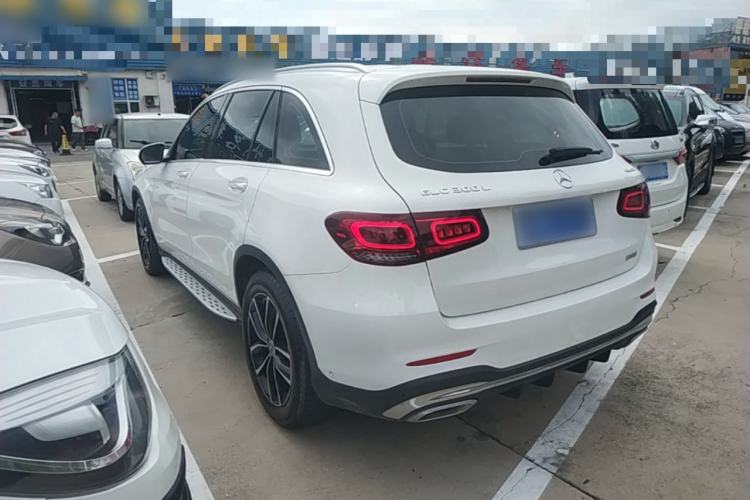 Mercedes-Benz GLC 300 L 2020 — фото 4