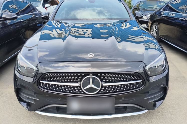Mercedes-Benz E 300 L 2022 — 2