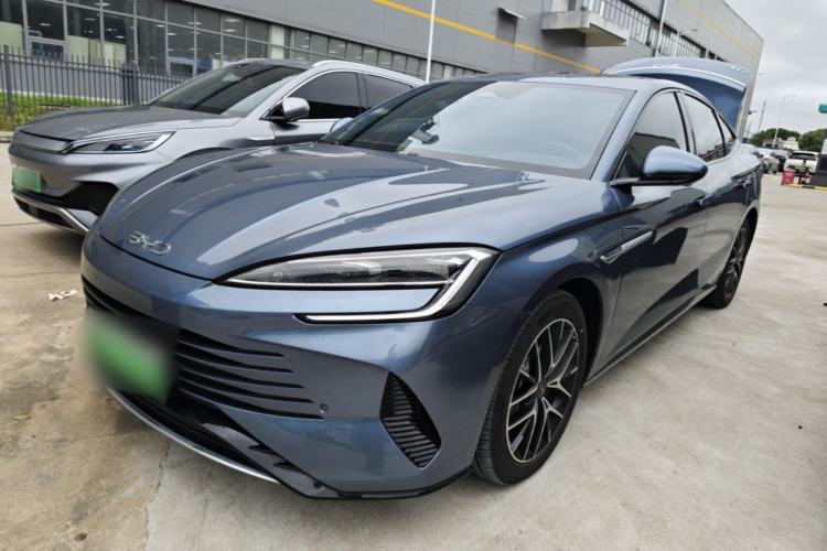 BYD seal 07 dm i 2025 — фото 1