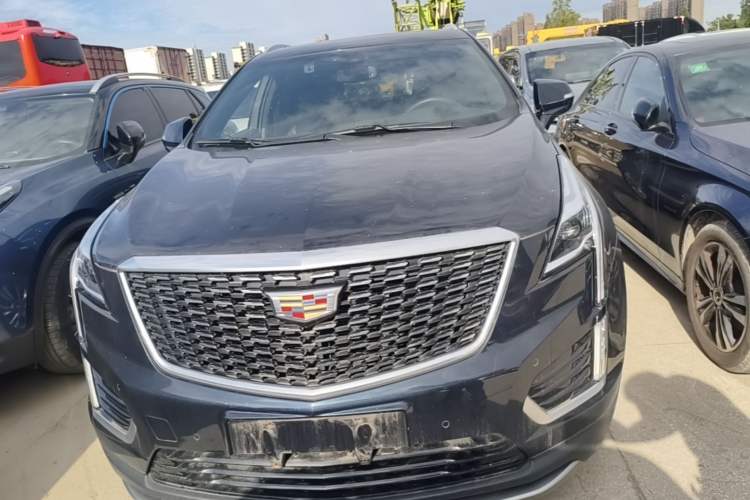 Cadillac XT5 2023 — фото 2