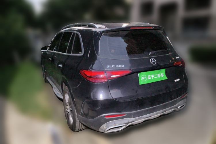 Mercedes-Benz GLC 300 L 2025 — фото 4