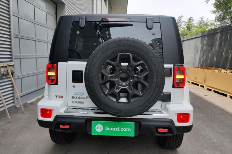 BAIC BJ40 2023 — 5