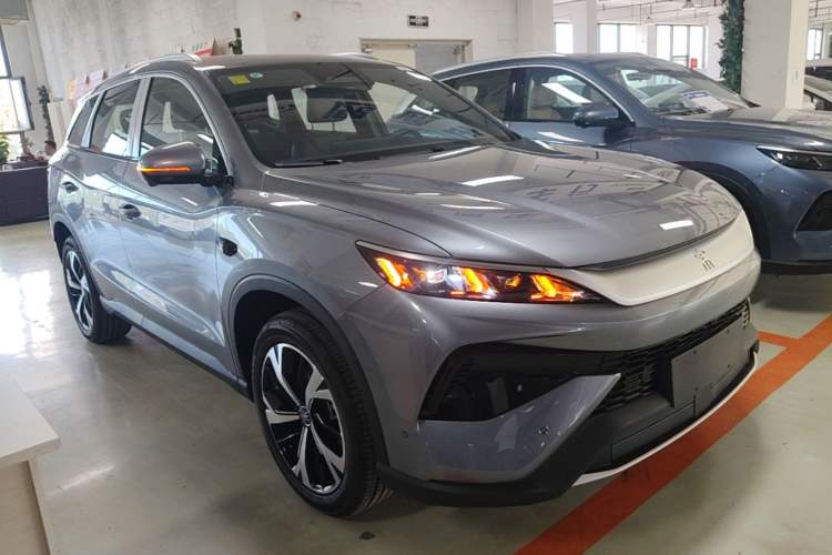 BYD song pro new energy 2026 — фото 3