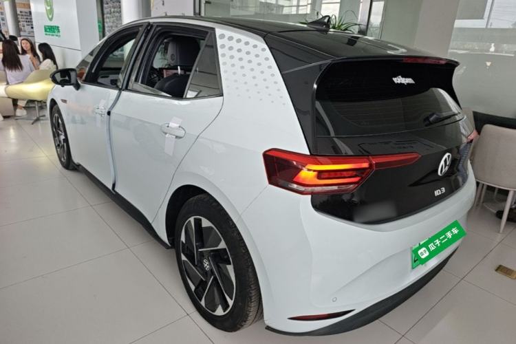 Volkswagen ID.3 2023 — 4