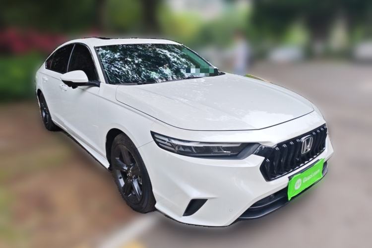 Honda Accord 2025 — 3