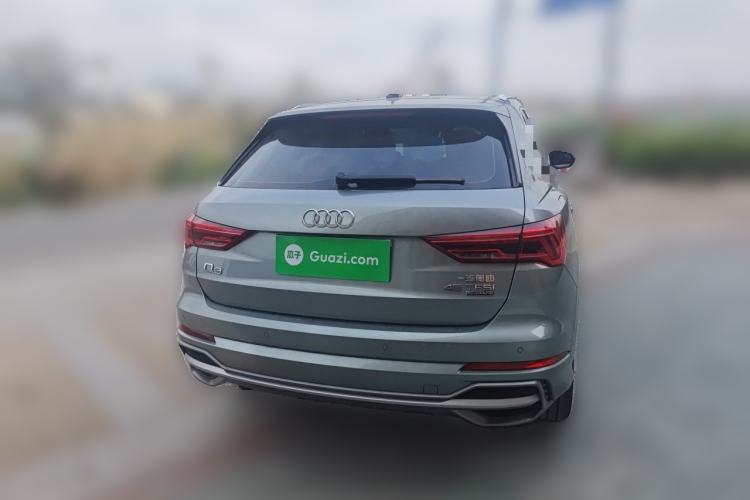 Audi Q3 2021 — 3