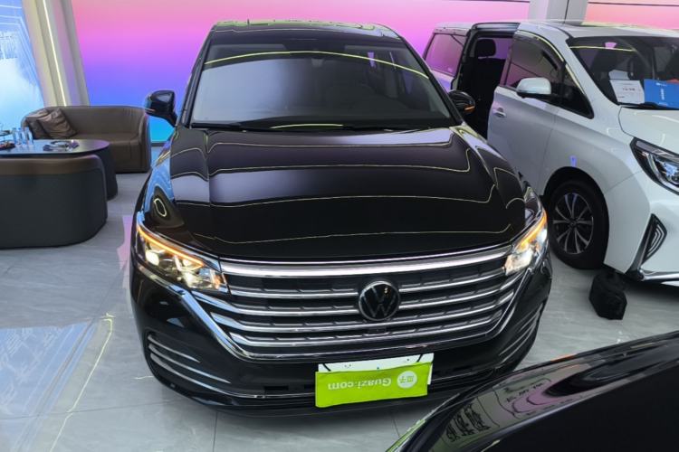 Volkswagen viloran 2024 — 2