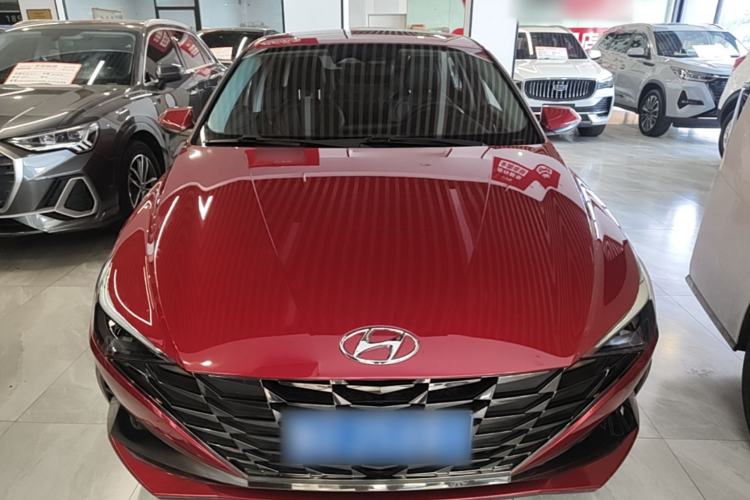Hyundai Elantra 2021 — фото 2