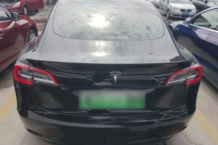 Tesla Model 3 2022 — 5