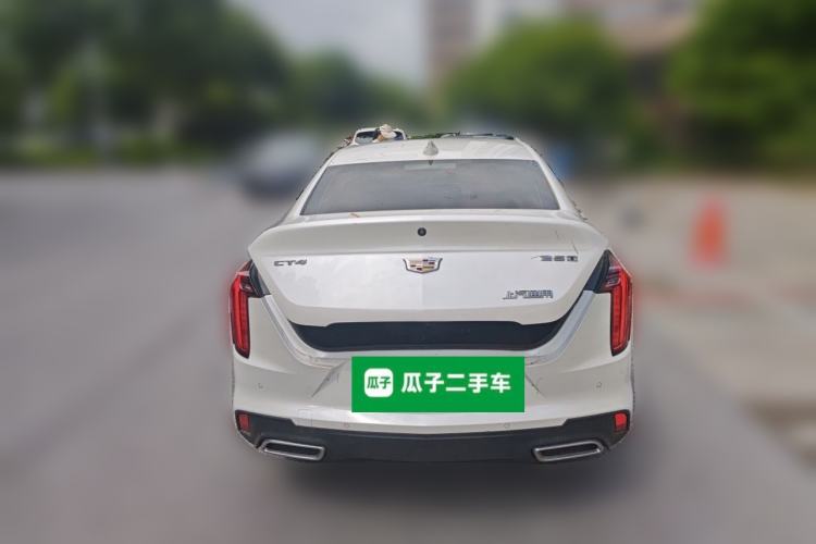 Cadillac CT4 2023 — 5