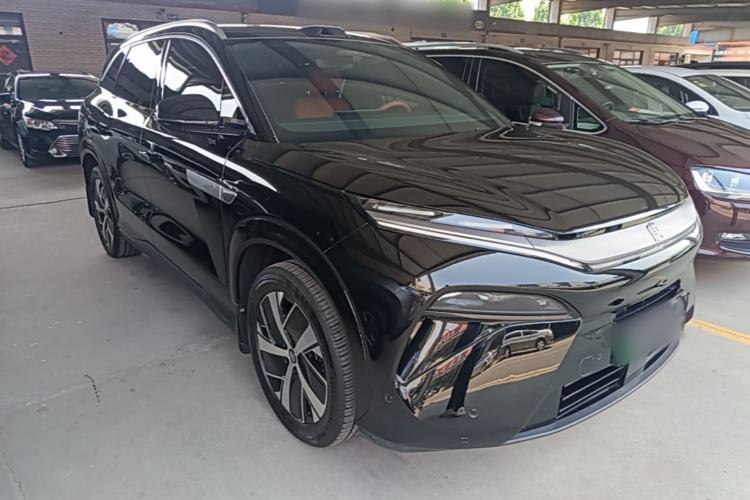 BYD Tang L 2025 — 3