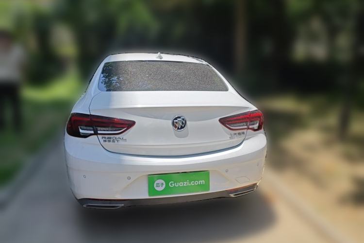 Buick Regal 2022 — 3
