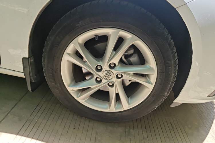 Buick Regal 2022 — 5