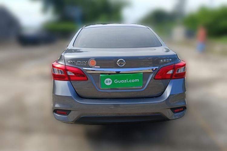 Nissan Sentra 2024 — 3