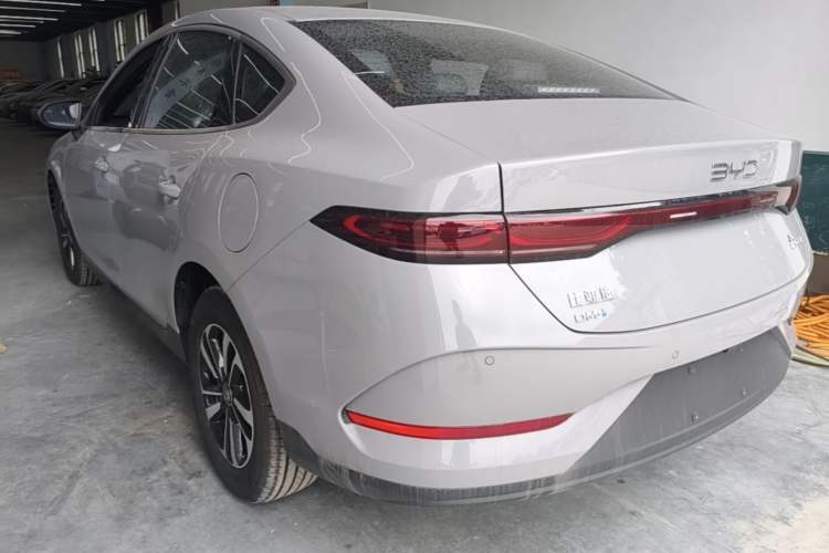 BYD Qin PLUS 2026 — фото 4