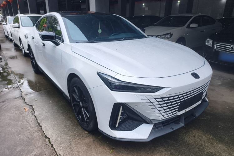 ChangAn UNI-V 2022 — 3