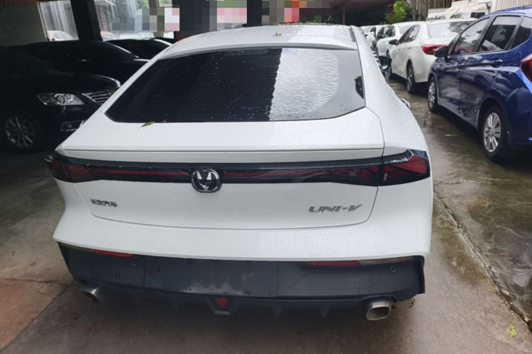ChangAn UNI-V 2022 — 5