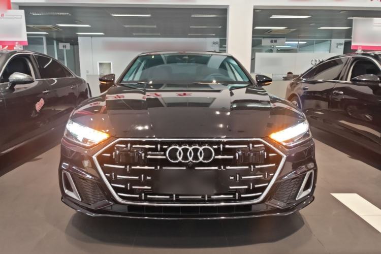 Audi A7L 2024 — фото 2