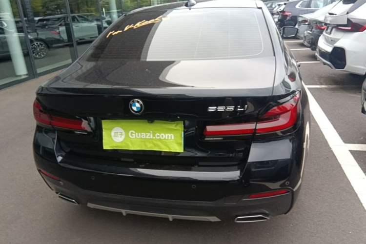 BMW 525Li 2022 — 5