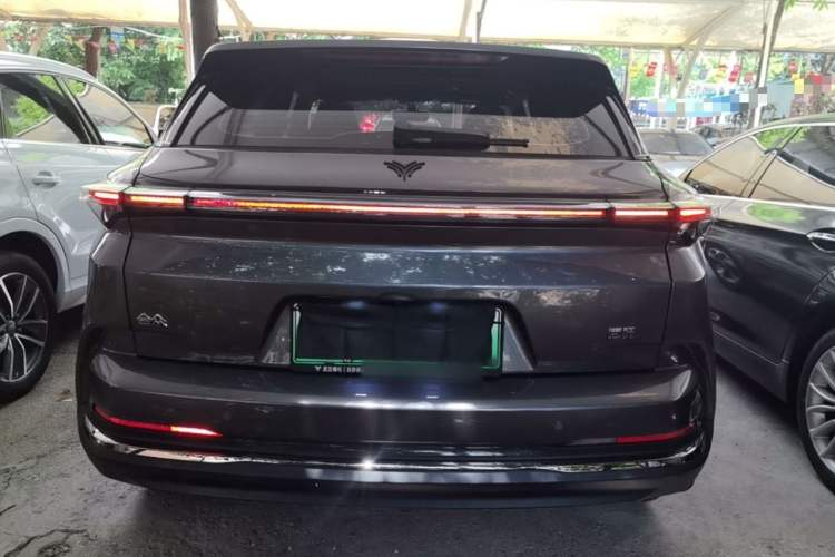 Neta X 2023 — 5