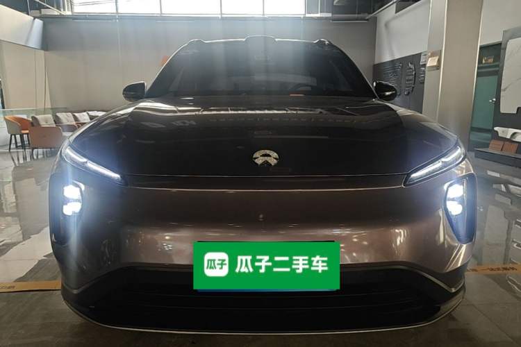 NIO ES6 2023 — 2